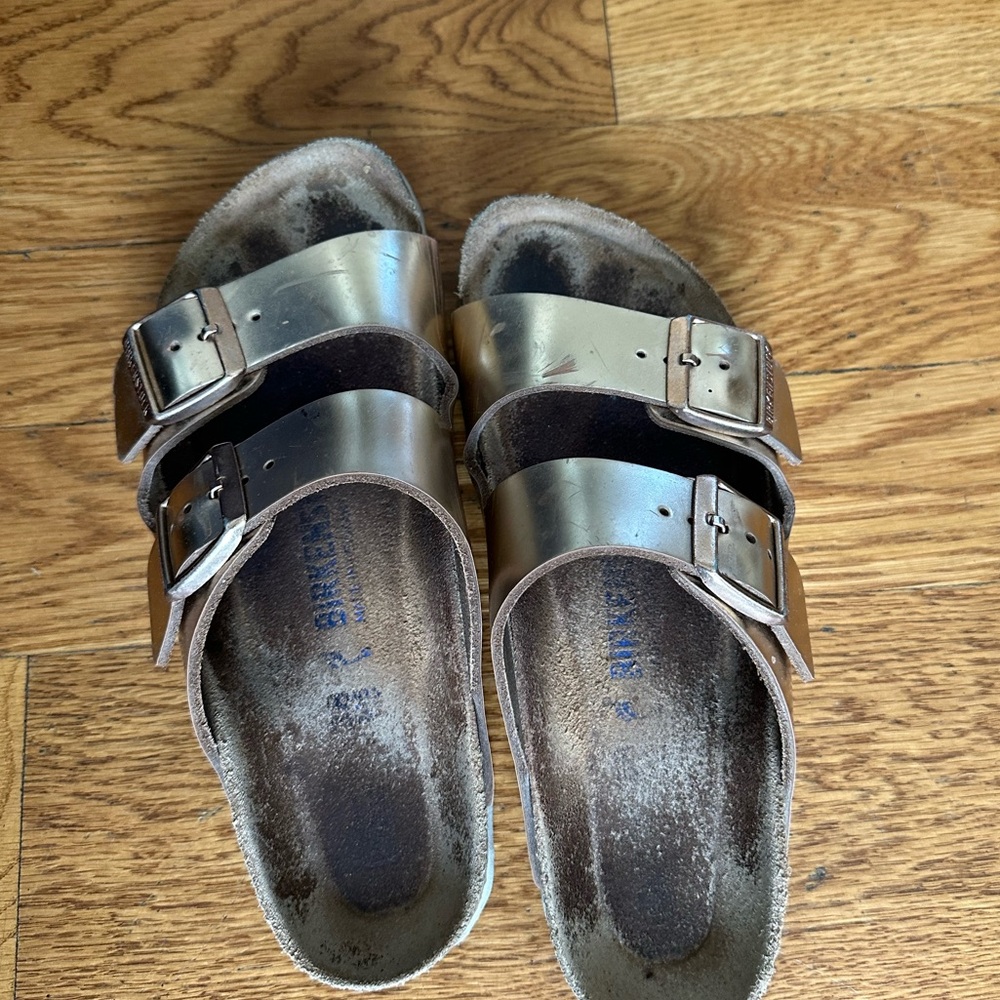 Rose gold Birkenstocks. Size 38